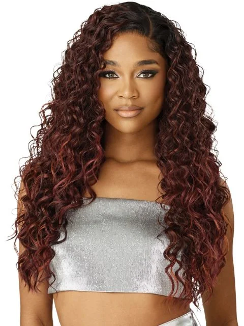 Lace wig with a silk - base cap for a comfortable and smooth feelOutre Melted Hairline Swirlista Premium Synthetic HD Lace Front Wig - SWIRL 111