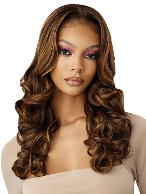 Lace wig with a wispy fringe for a soft and feminine lookOutre Perfect Hairline 13x6 Glueless HD Lace Front Wig - BRIELLA