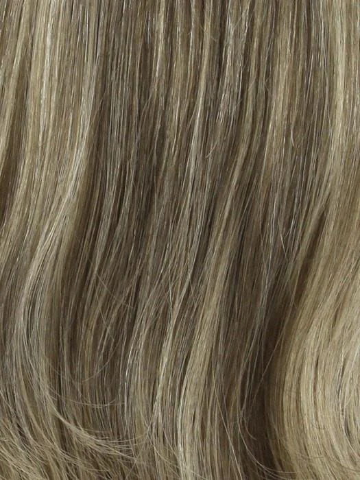 9 TONES | A unique blend of 9 warm tones in the blonde & brown family