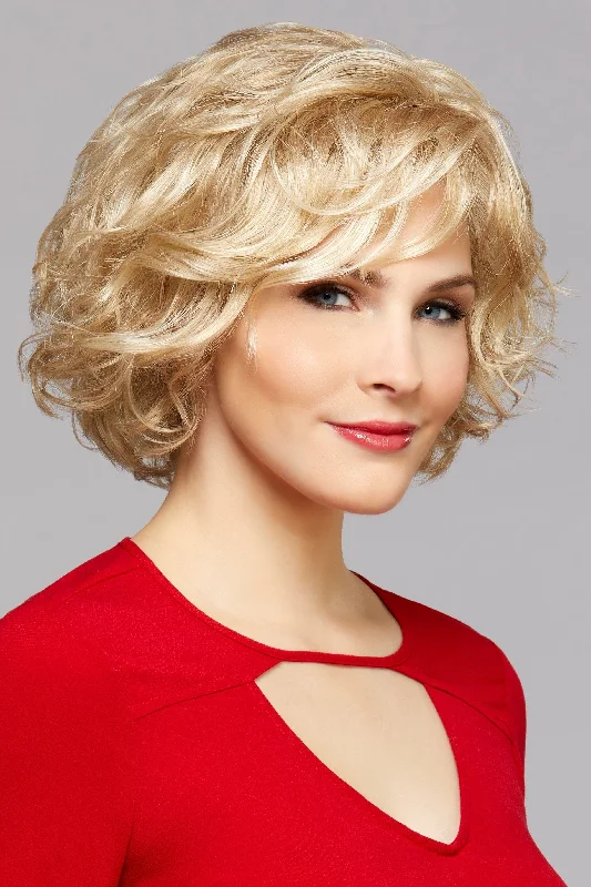 Lace wig with a honey - blonde color for a warm and sunny appearanceHenry Margu Wigs - Jules (#2481)