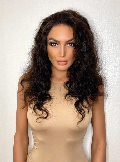 Peruvian - human - hair wig with a soft and manageable feelRiRi Body Length Wavy 20" Human Hair Wig