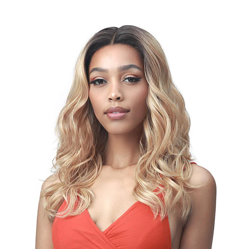 Lace wig with a straight texture for a sleek and minimalist lookBOBBI BOSS Synthetic Hair Lace Front Wig - ADDISON