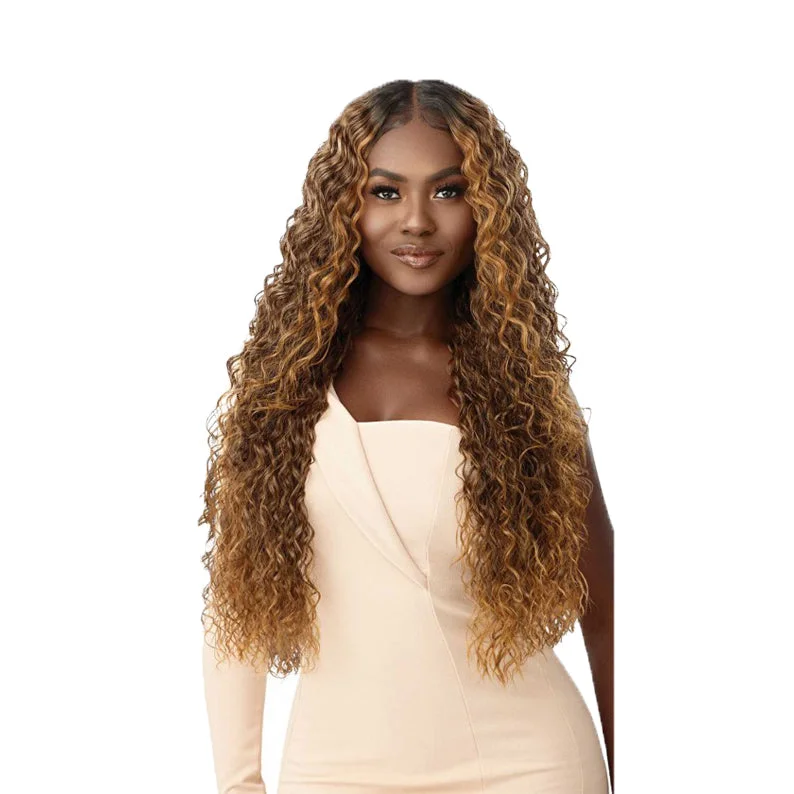 Lace wig with a wavy texture for a beachy lookOUTRE Melted Hairline Lace Front Wig RAFAELLA