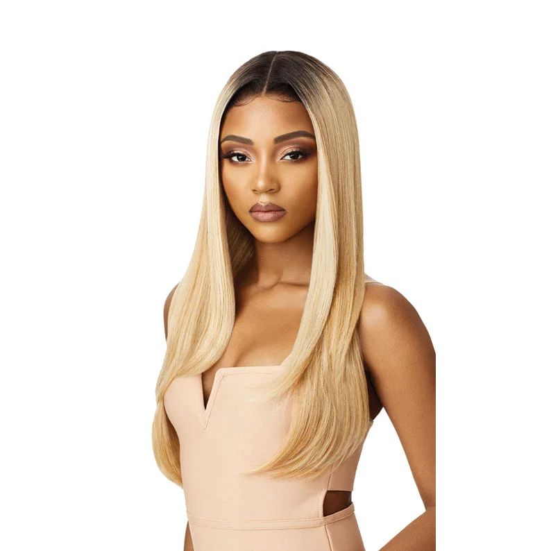 Adjustable - cap lace wig for a comfortable fitOUTRE Melted Hairline Swiss Lace Front Wig AALIYAH