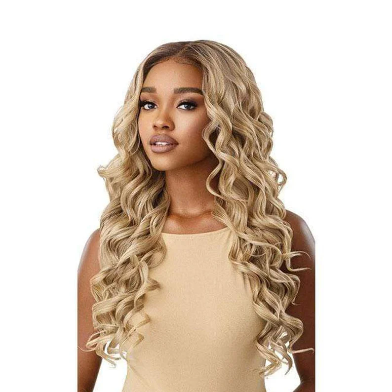 Lace wig with a side - part for a more flattering lookOUTRE Perfect Hairline 13x6 Lace Wig CHARISMA