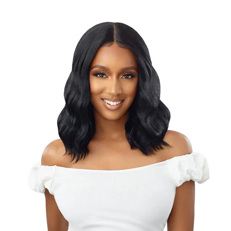 Lace wig with a natural - looking root for a more realistic lookOUTRE EVERYWEAR Synthetic Hair Lace Front Wig EVERY 16