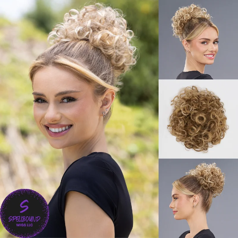 Layered short wig to add volume and dimensioneasiWrap Curly Hairpiece - easiTress Hairpieces Collection by Jon Renau