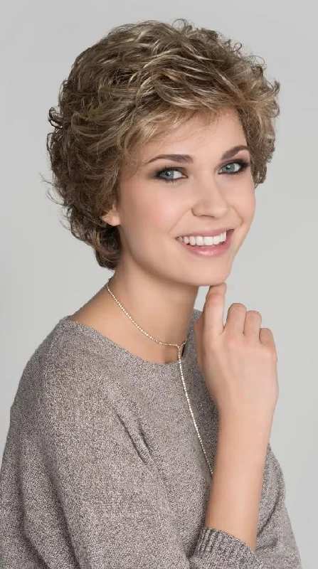 Short wig with a geometric pattern for a unique and fashion - forward designVeronica | Hair Power | CLOSEOUT